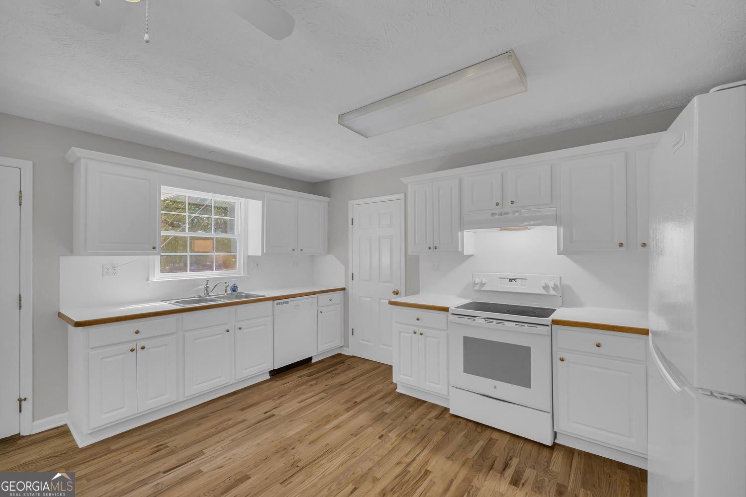 337 Bear Creek Trail Mansfield - Photo 7