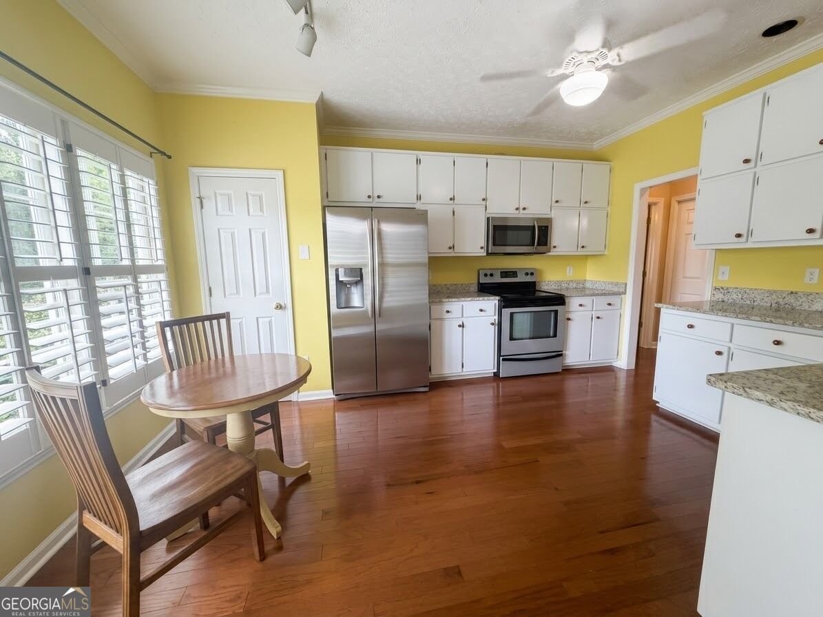 215 Brittany Chase Fayetteville - Photo 11