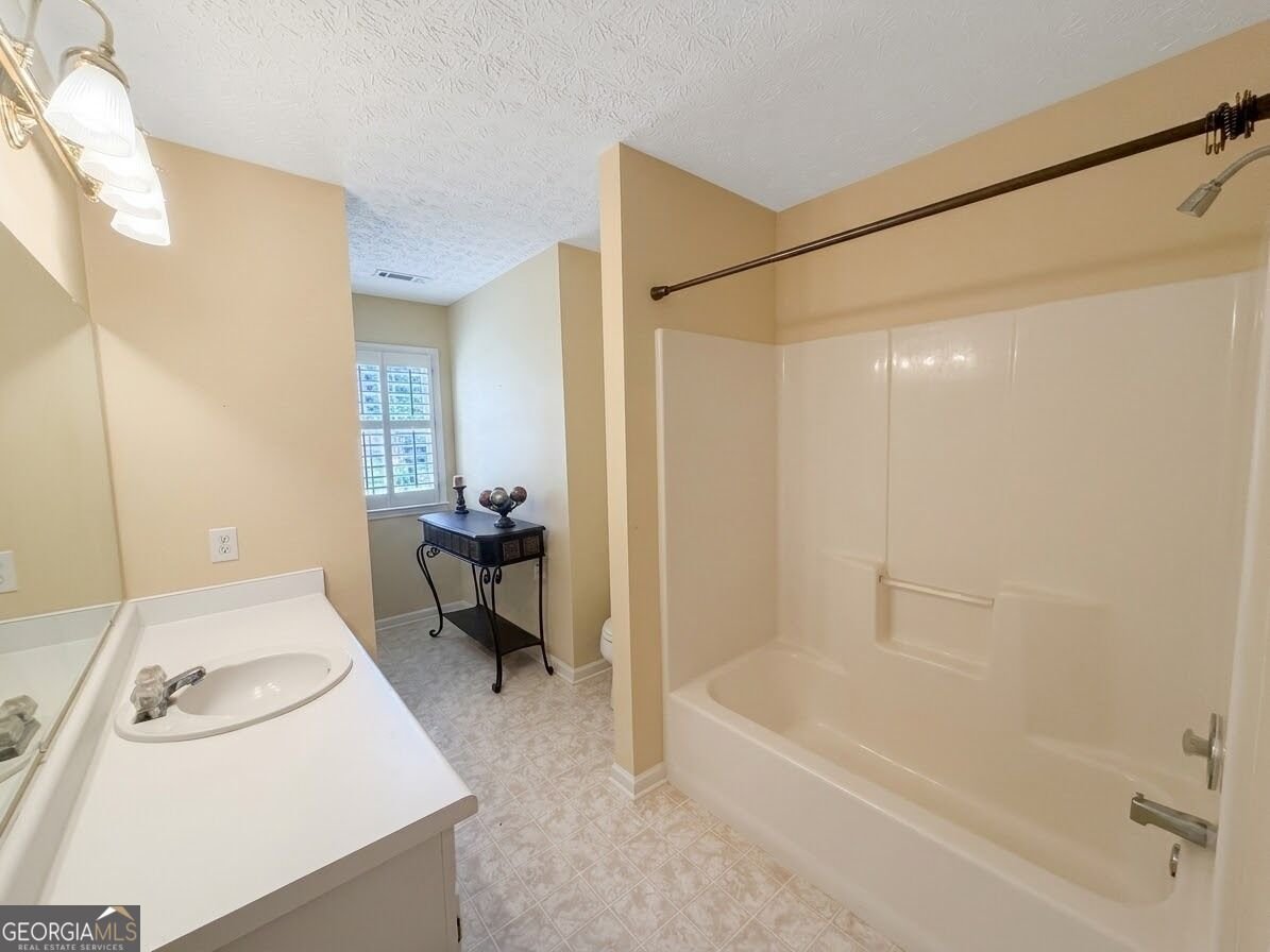 215 Brittany Chase Fayetteville - Photo 21