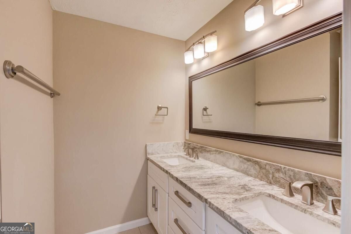 4461 Roberts Drive Sugar Hill - Photo 14