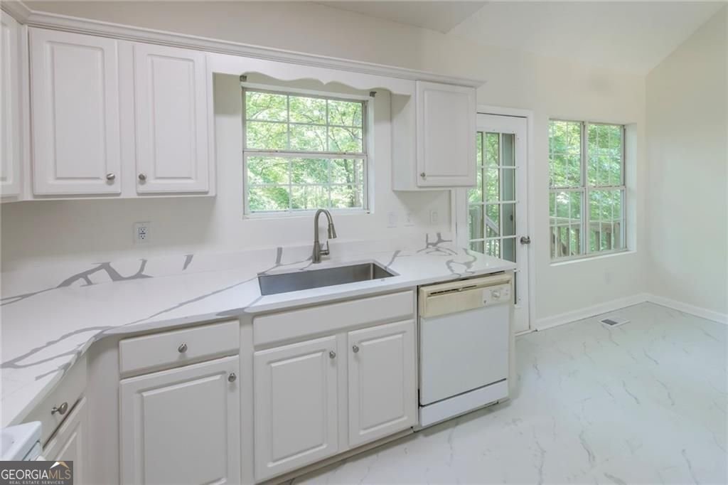 7830 Capps Ferry Road Douglasville - Photo 12