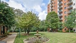 300 Johnson Ferry Rd, Road Sandy Springs - Photo 32