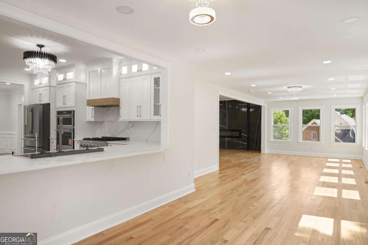 762 Bedford Oaks Drive Marietta - Photo 12