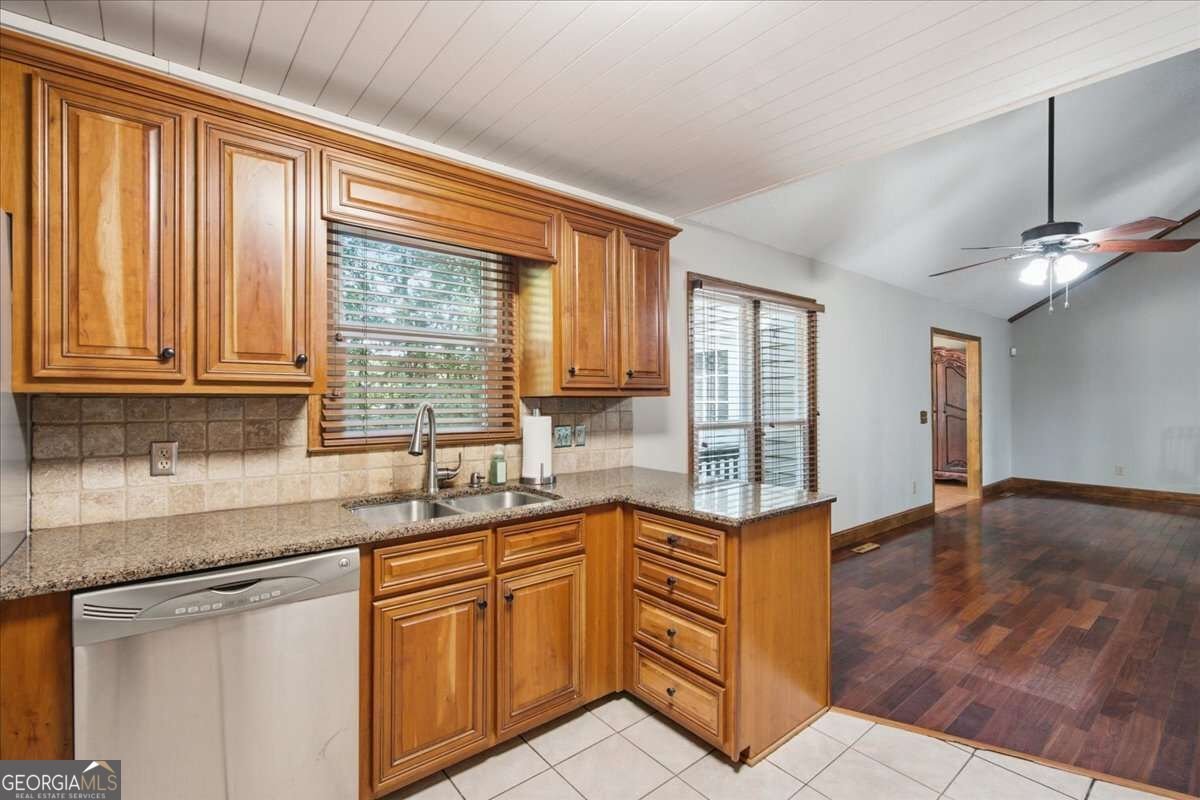 5270 Story Rd Powder Springs - Photo 14