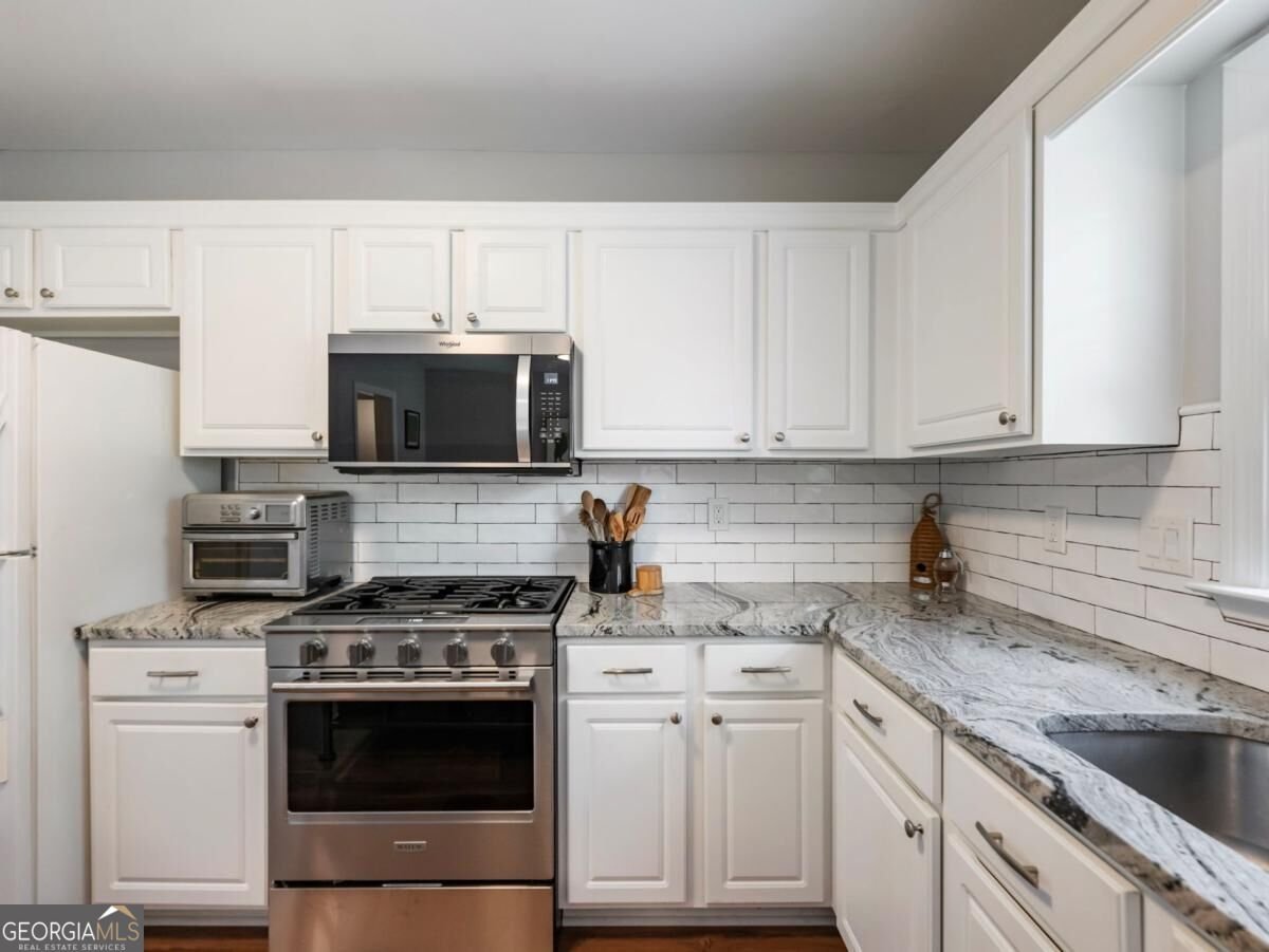 81 Mount Vernon Circle Sandy Springs - Photo 10