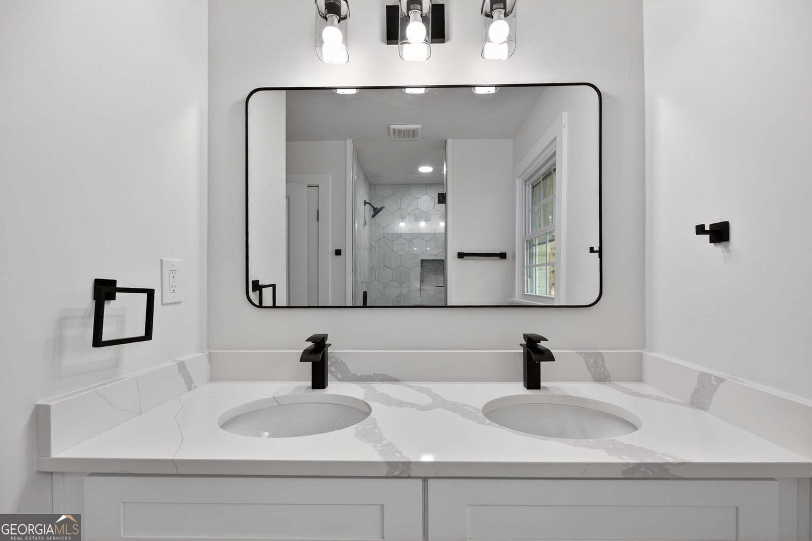 926 Green Valley Road Mableton - Photo 11