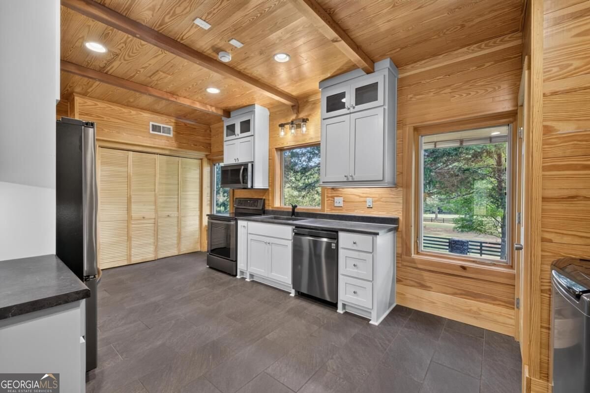 5231 Sandy Creek Road Madison - Photo 33