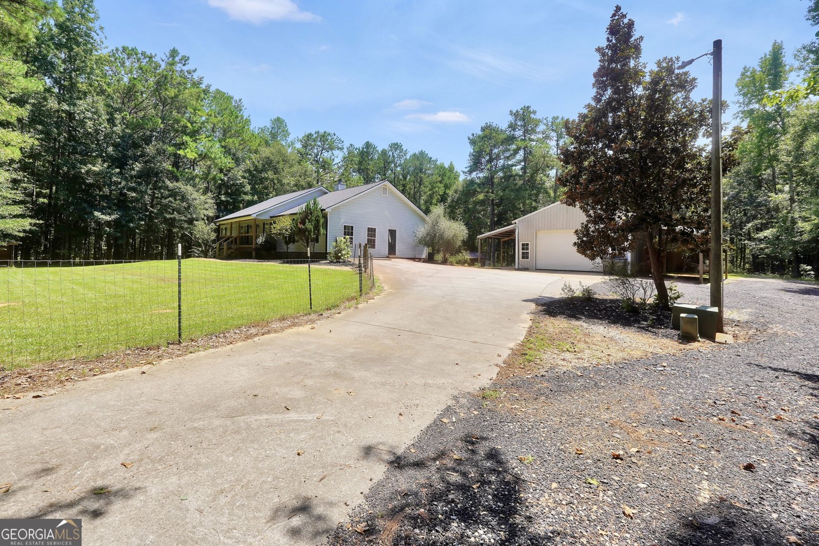 2182 Leguin Mill Road Locust Grove - Photo 6