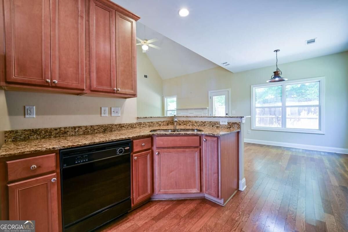 165 Meredith Ridge Road Athens - Photo 13