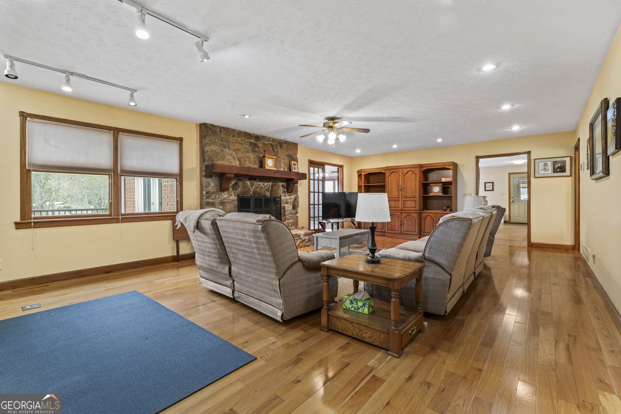 161 Minter Drive Hampton - Photo 9