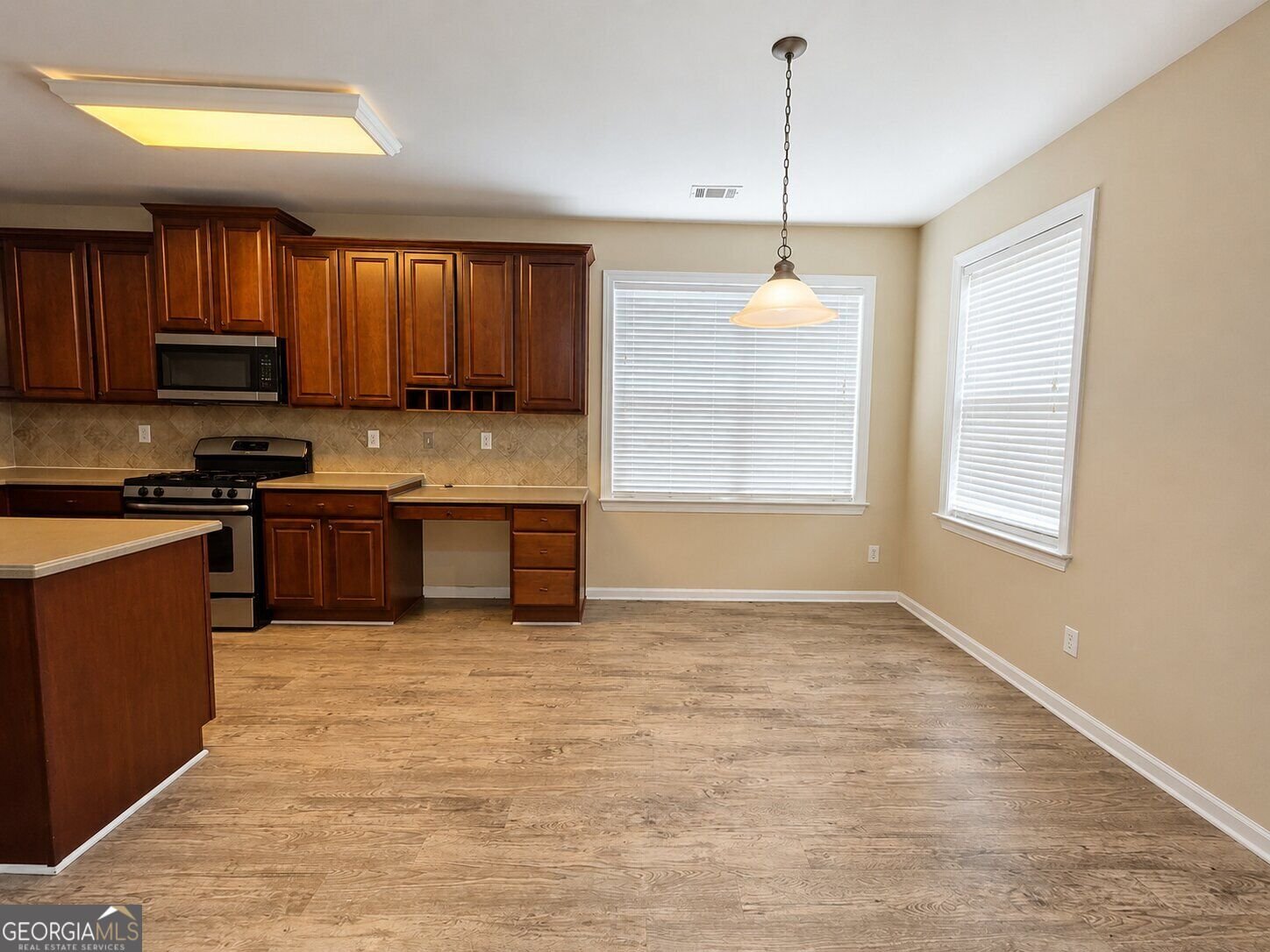562 Preserve Park Drive Loganville - Photo 8