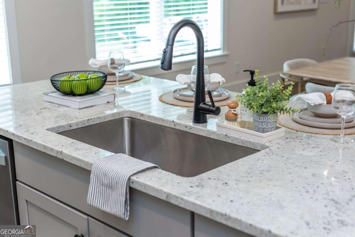 5552 Keswick Drive Flowery Branch - Photo 21