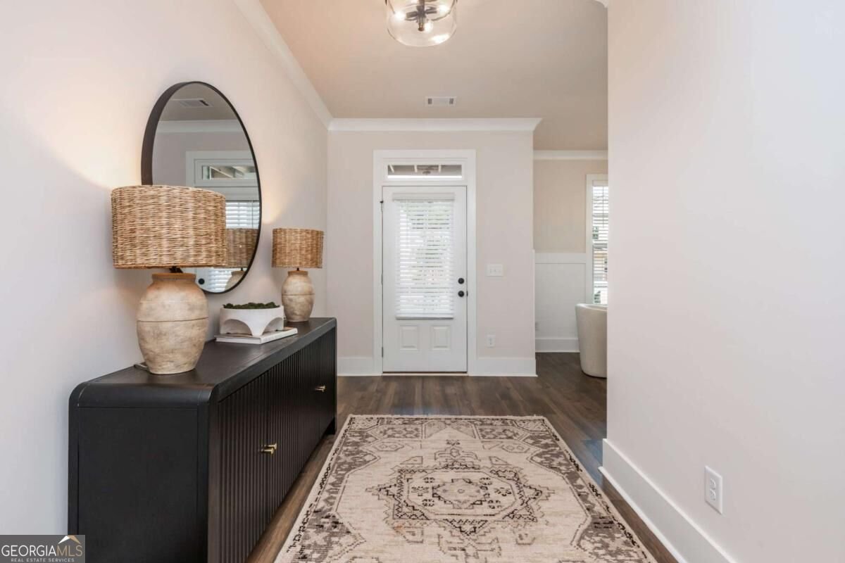 5552 Keswick Drive Flowery Branch - Photo 8
