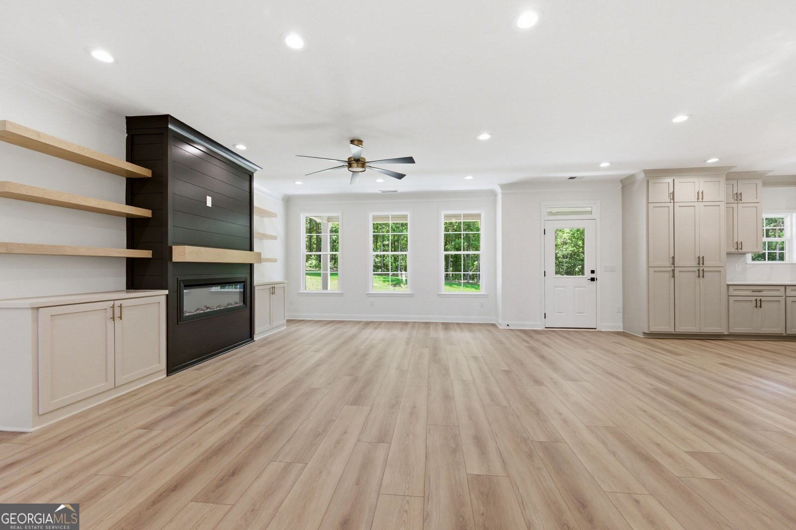 1016 Queens Bridge Way Griffin - Photo 16