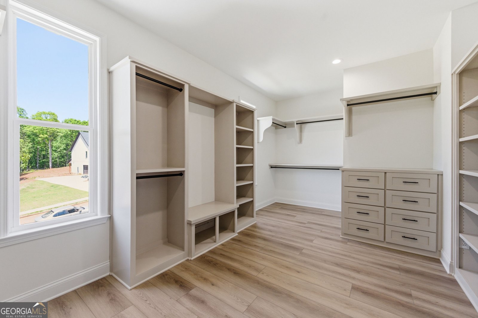1016 Queens Bridge Way Griffin - Photo 34