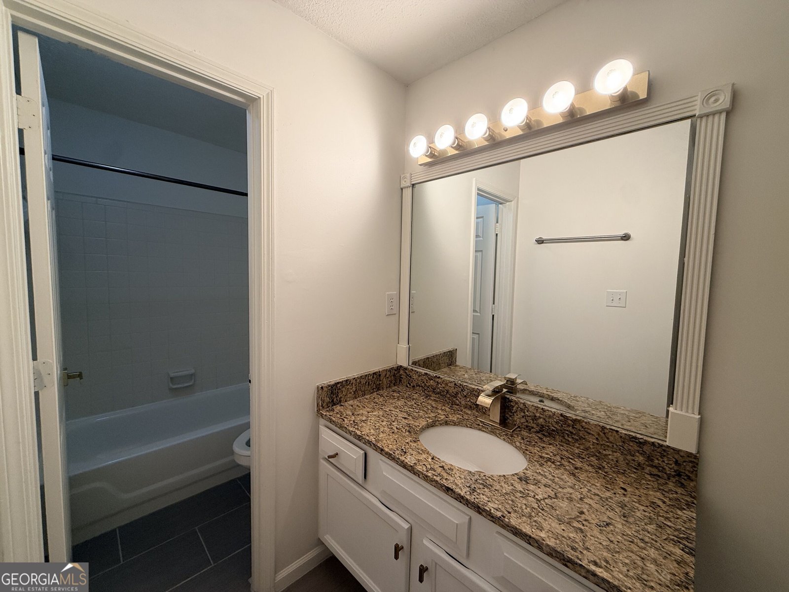 24216 Plantation Drive Atlanta - Photo 13