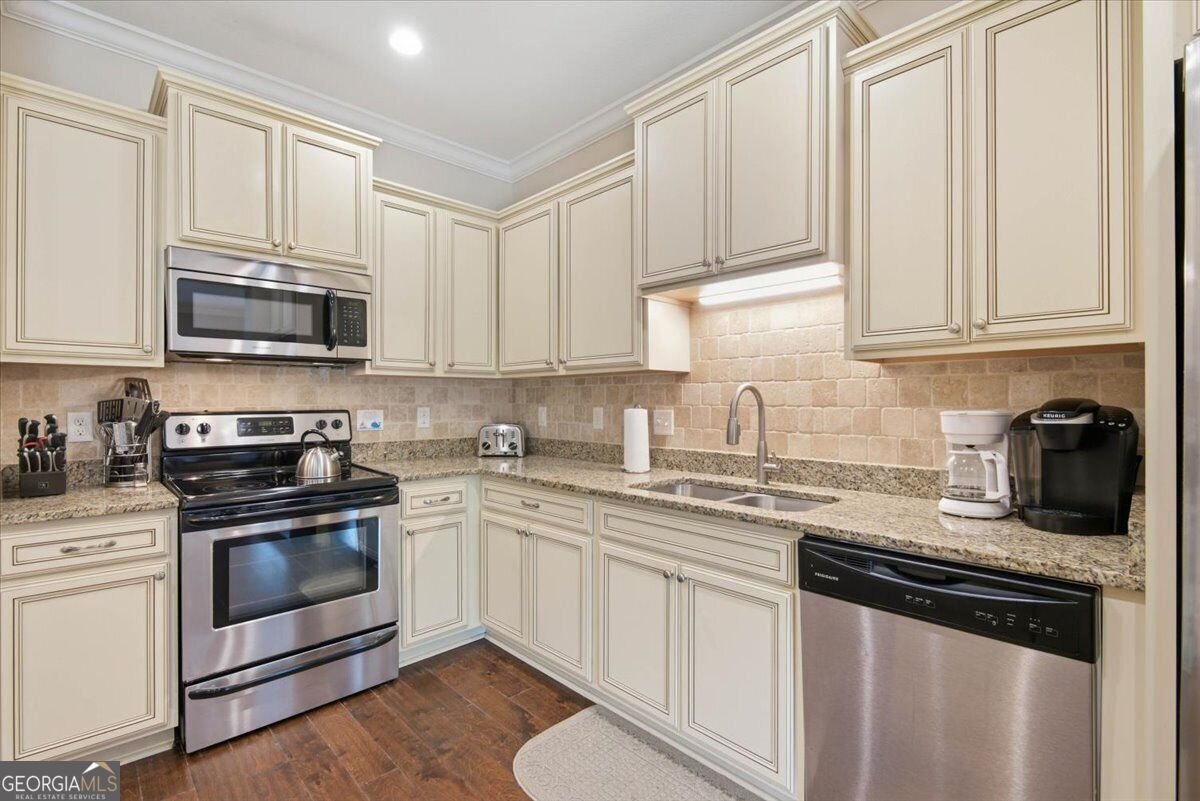 306 Reserve Lane St. Simons - Photo 6