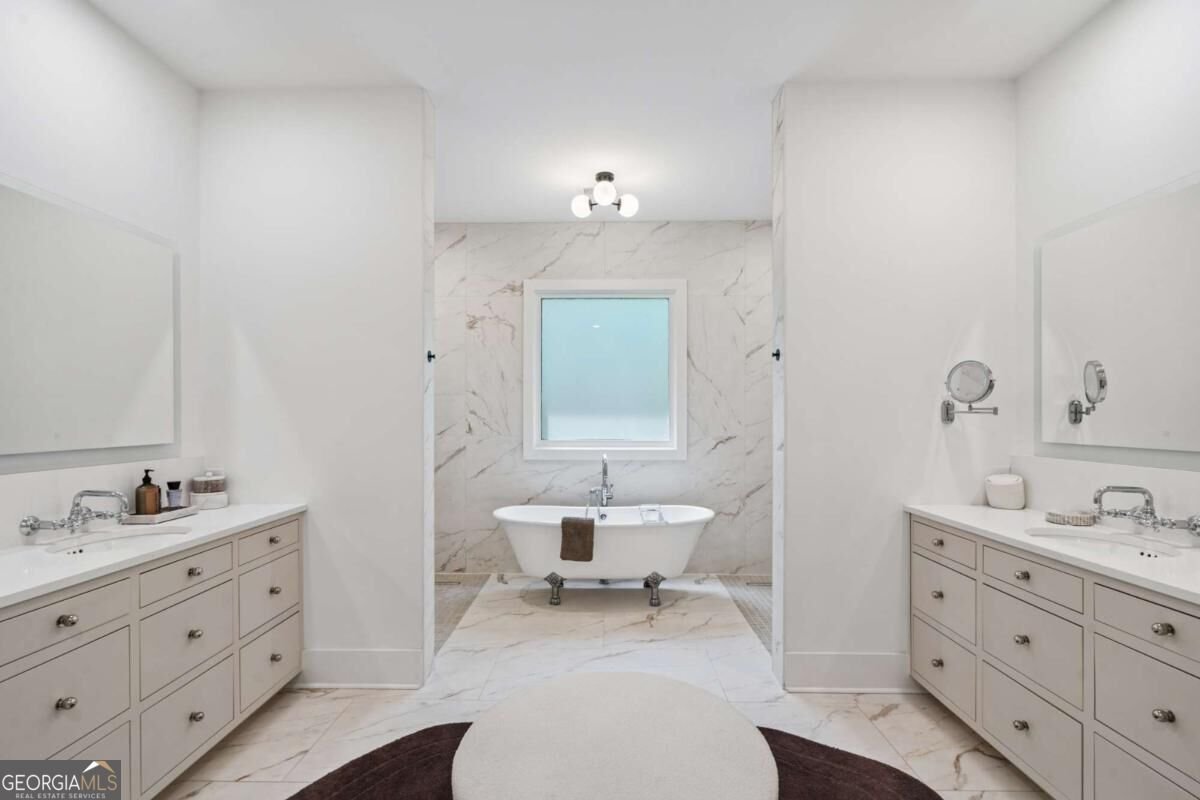 5676 Kennedy Road Suwanee - Photo 22