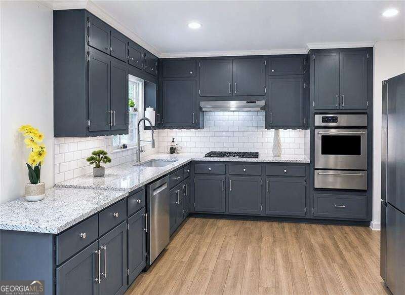 381 Chicopee Drive Marietta - Photo 6