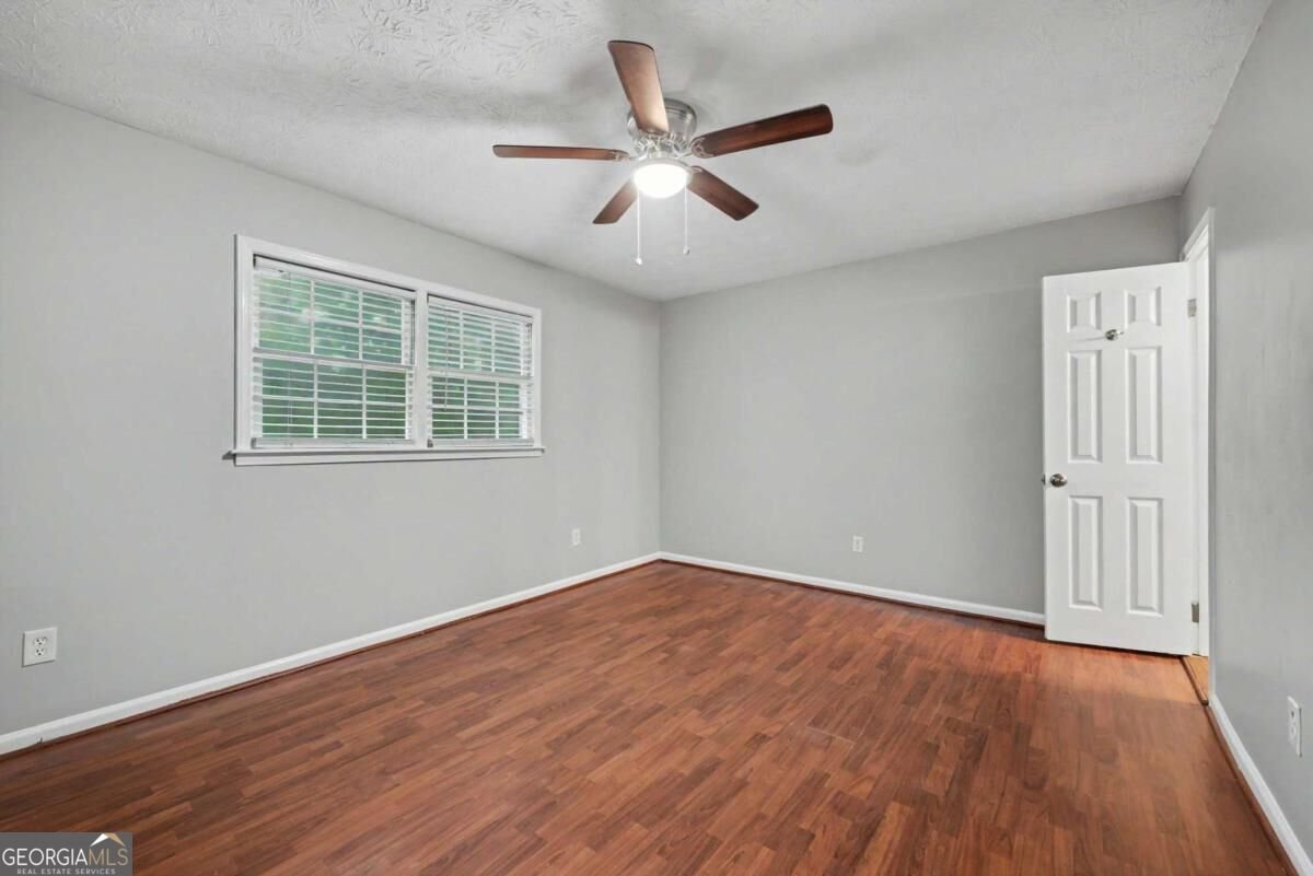 4732 Hickory Court Lilburn - Photo 9