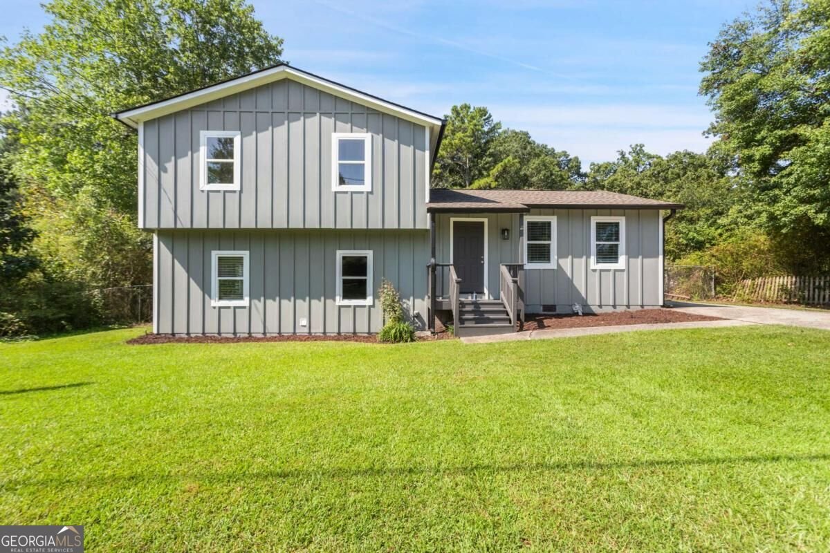 2698 Aruba Drive Powder Springs - main photo