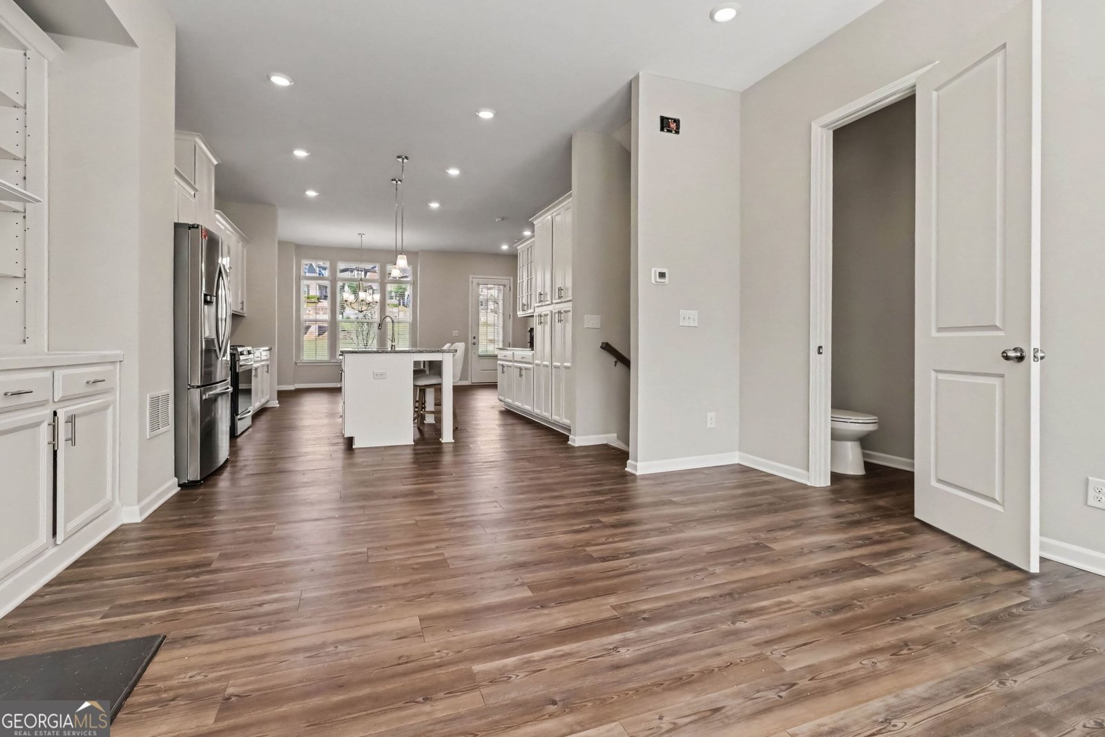 3297 Park Pointe Circle Scottdale - Photo 10