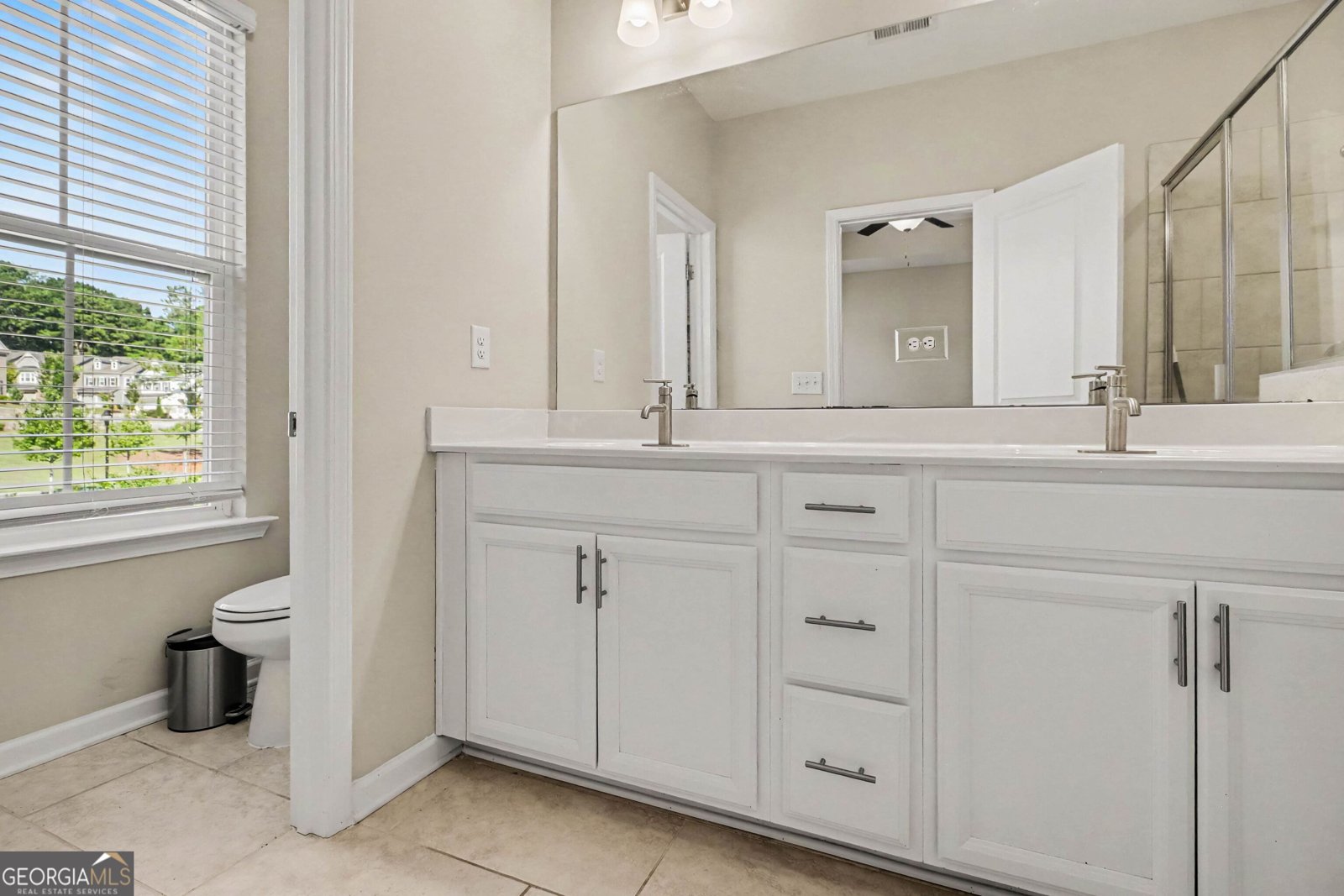 3297 Park Pointe Circle Scottdale - Photo 17