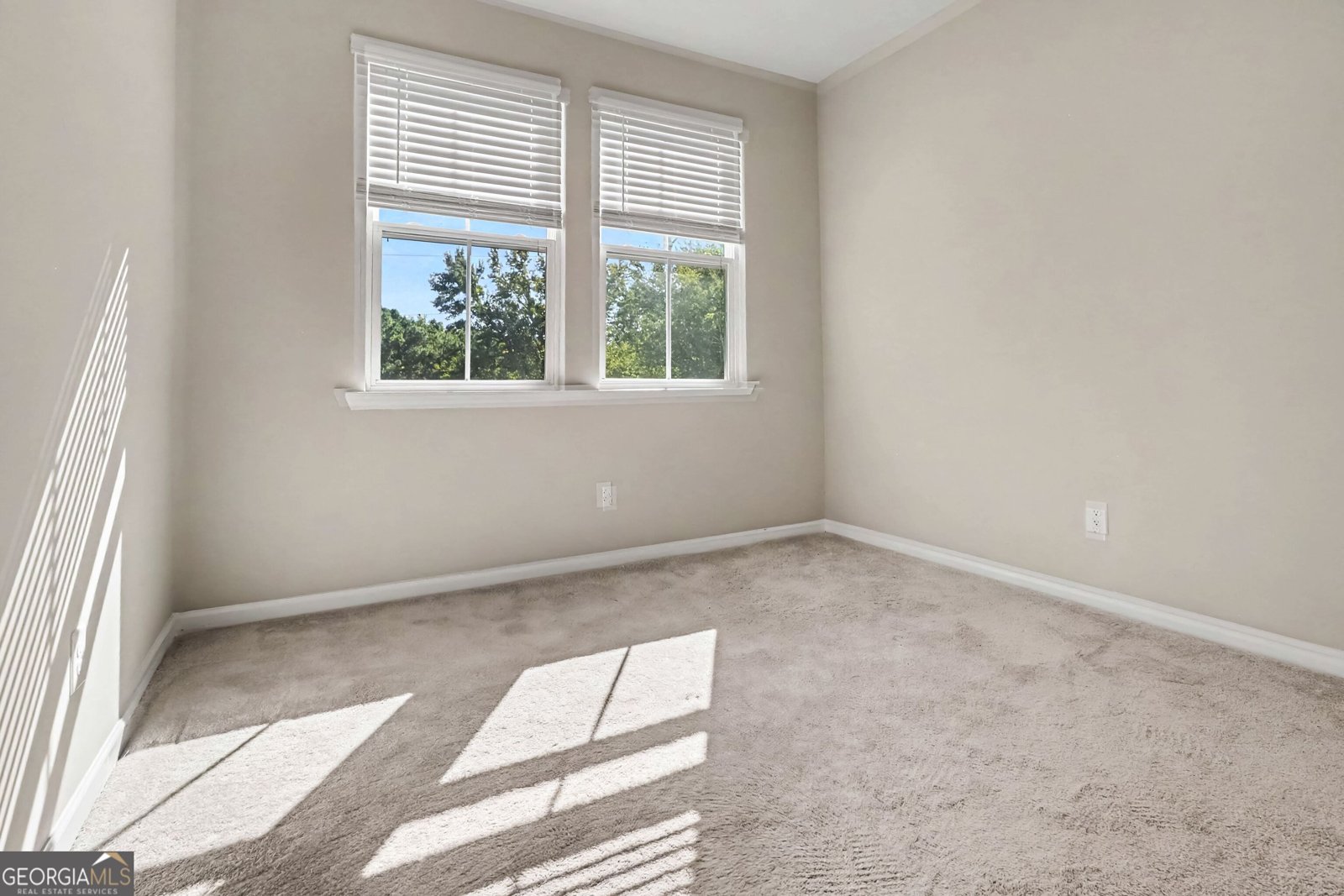 3297 Park Pointe Circle Scottdale - Photo 19