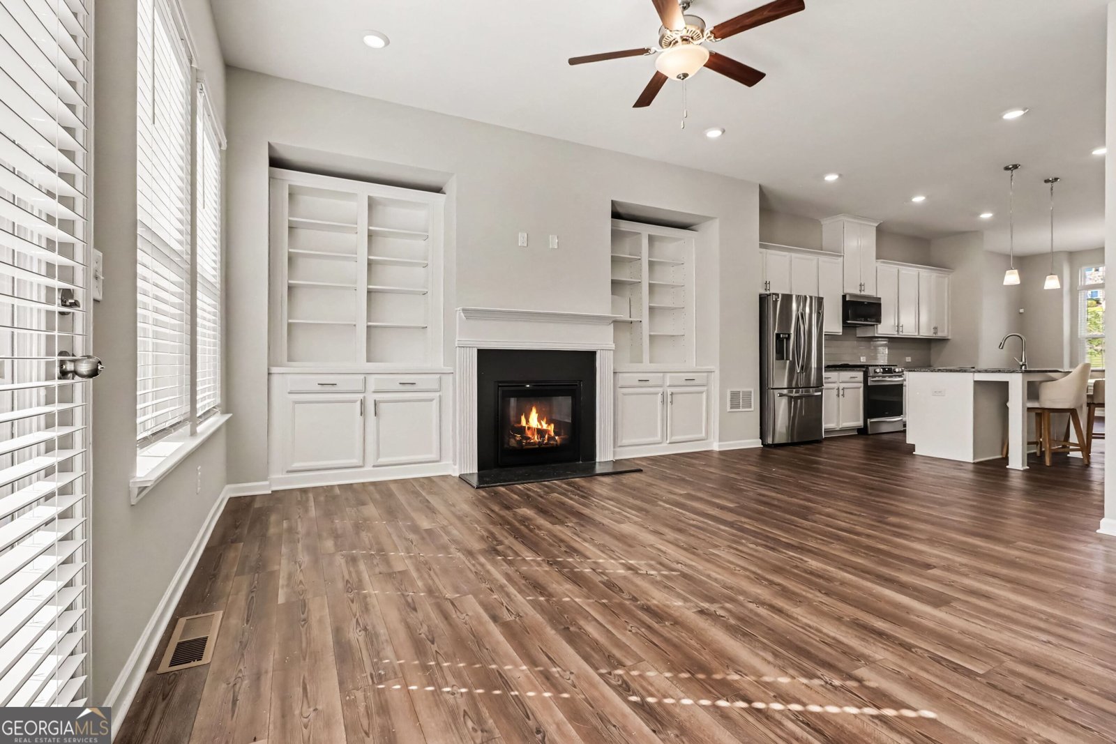 3297 Park Pointe Circle Scottdale - Photo 6