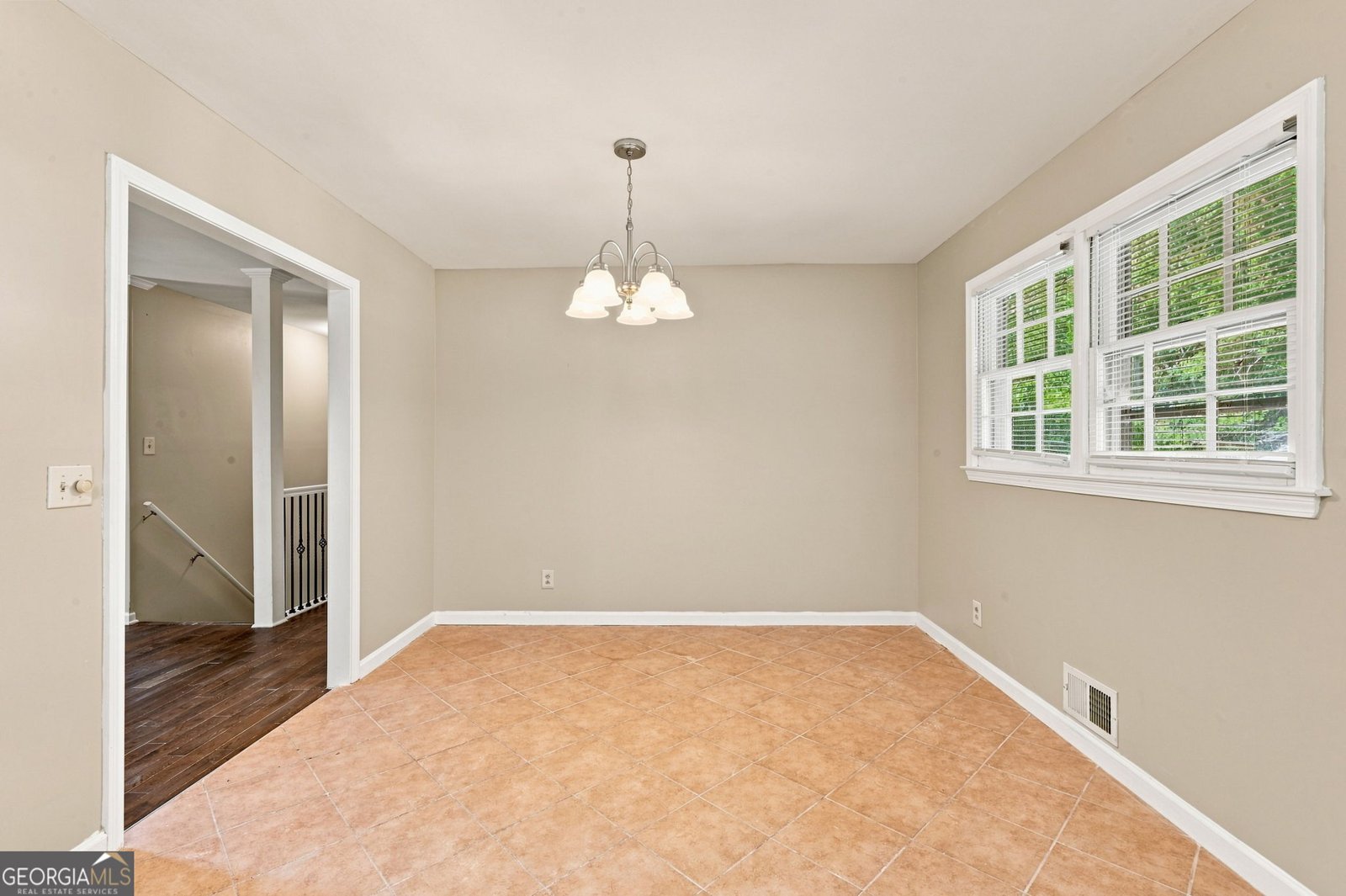 6784 Galts Ferry Road Acworth - Photo 12