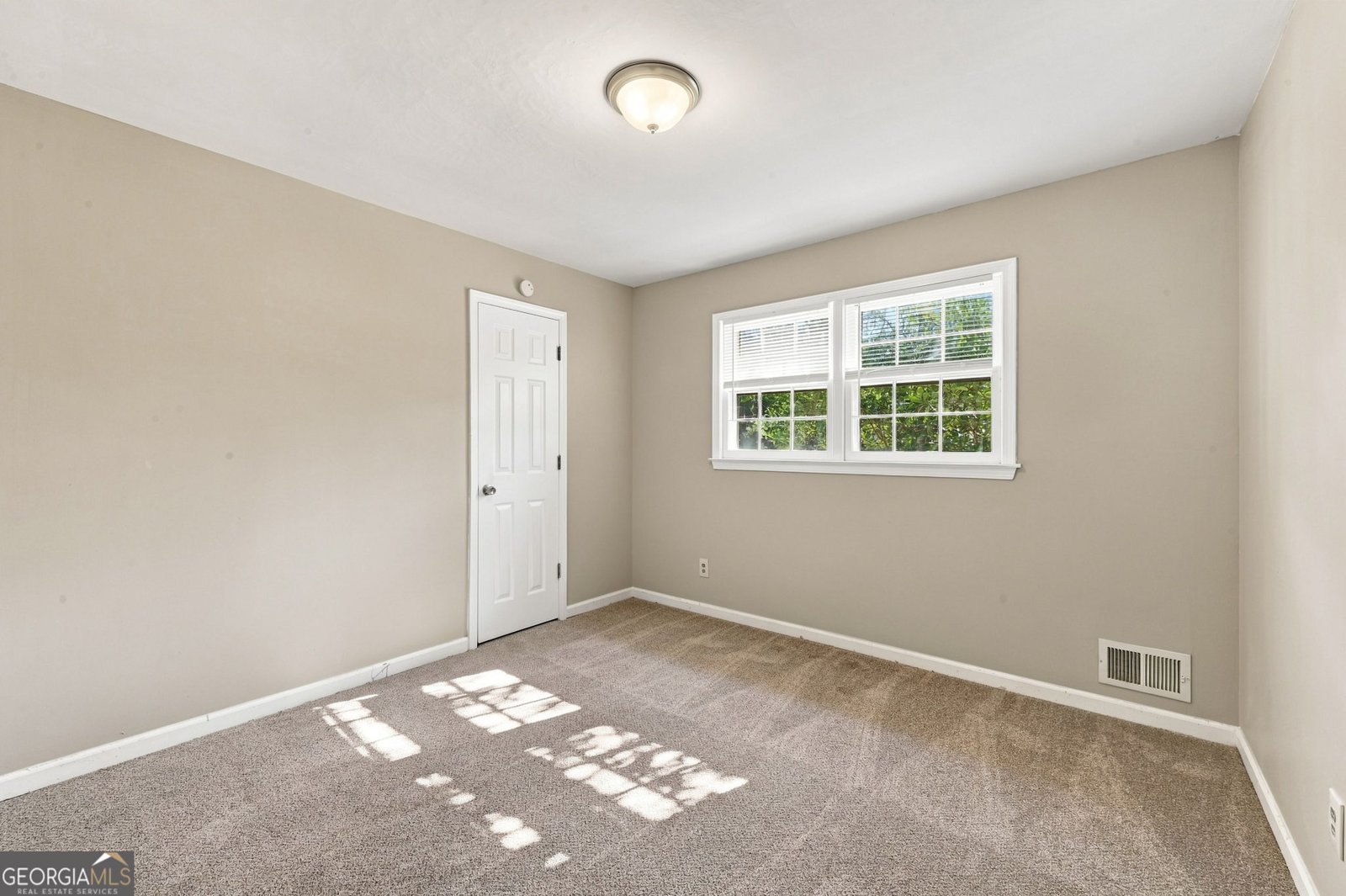 6784 Galts Ferry Road Acworth - Photo 18
