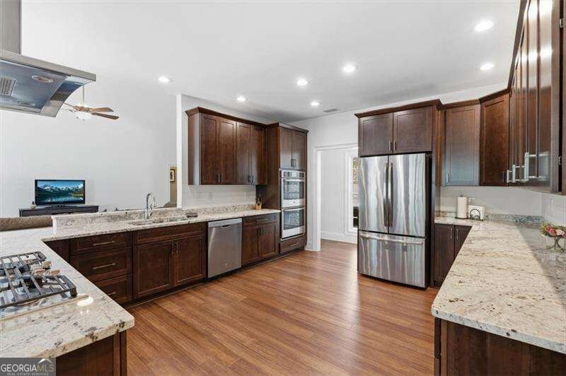 8878 Brewer Road Douglasville - Photo 12