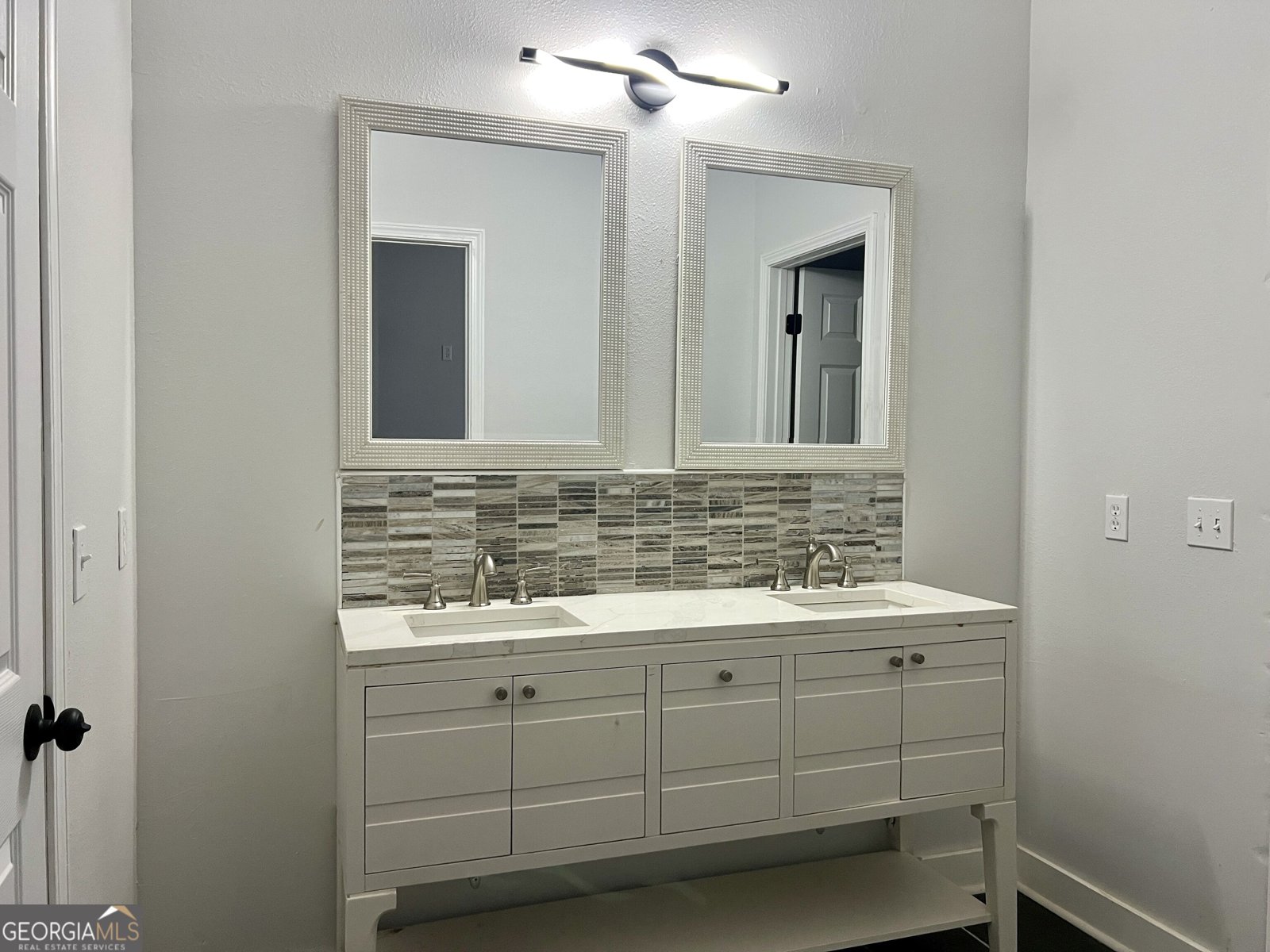 599 Chambers Road Commerce - Photo 33