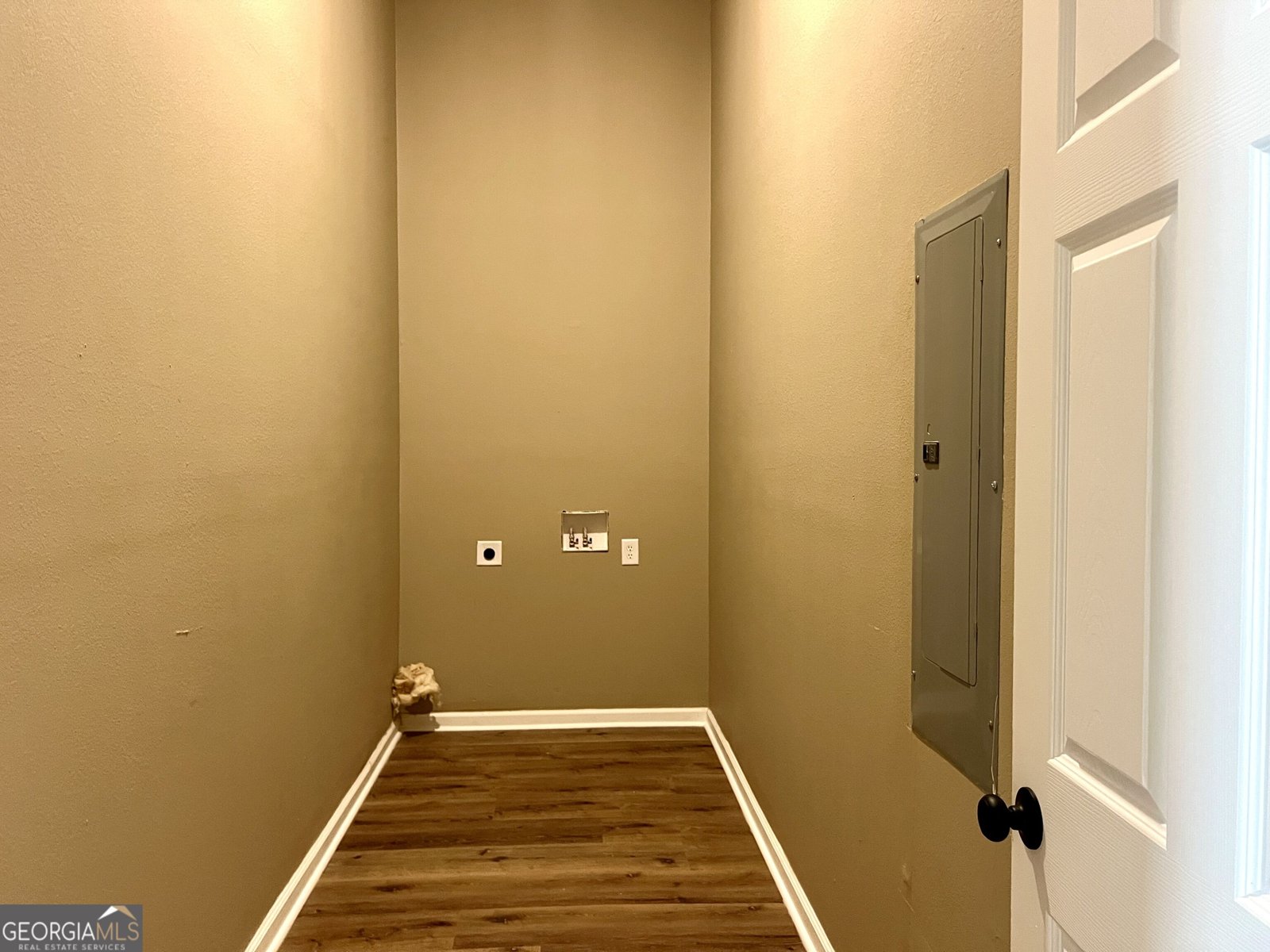 599 Chambers Road Commerce - Photo 37