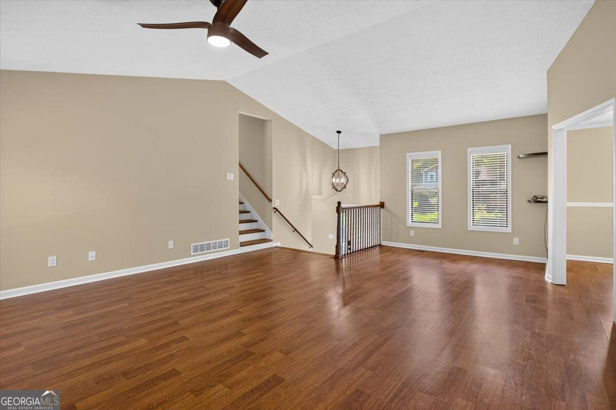 260 Park Avenue Woodstock - Photo 8