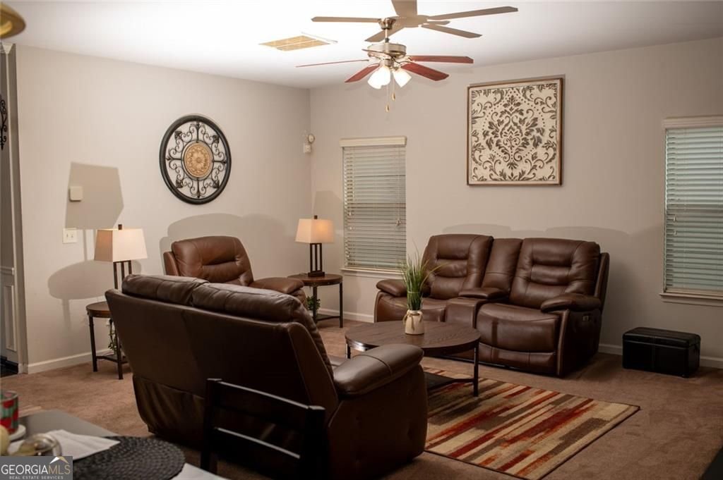 7579 Crawford Ct Fairburn - Photo 6