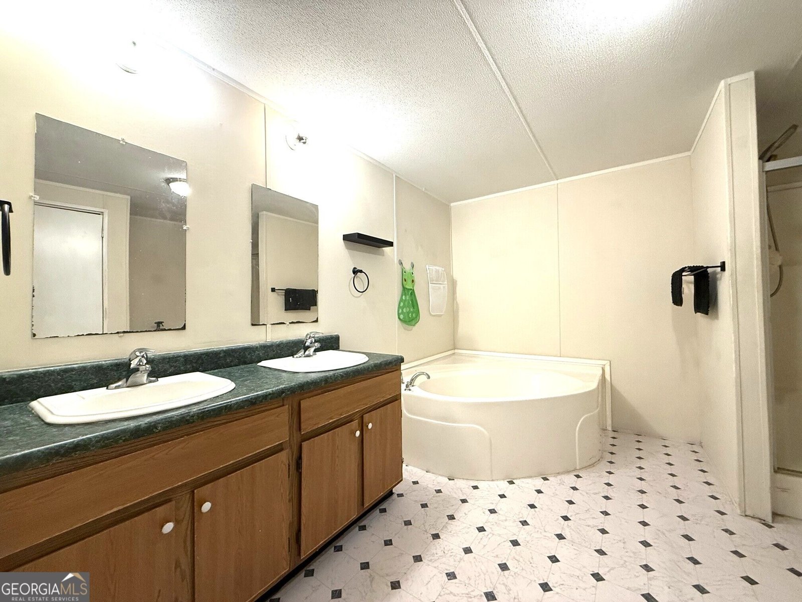 2594 Hughes Rd Bowman - Photo 7