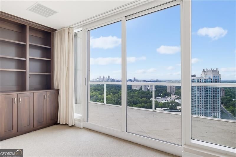 2881 Peachtree Road Atlanta - Photo 38
