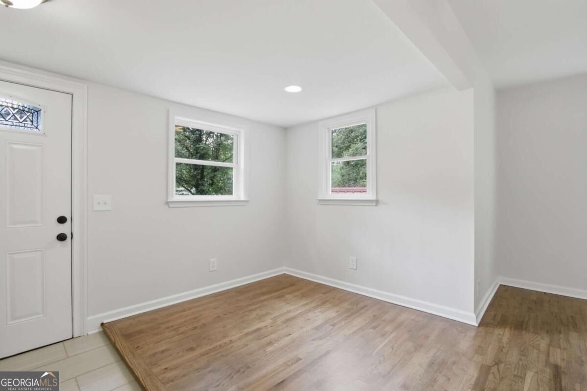 6815 Bannister Road Cumming - Photo 12