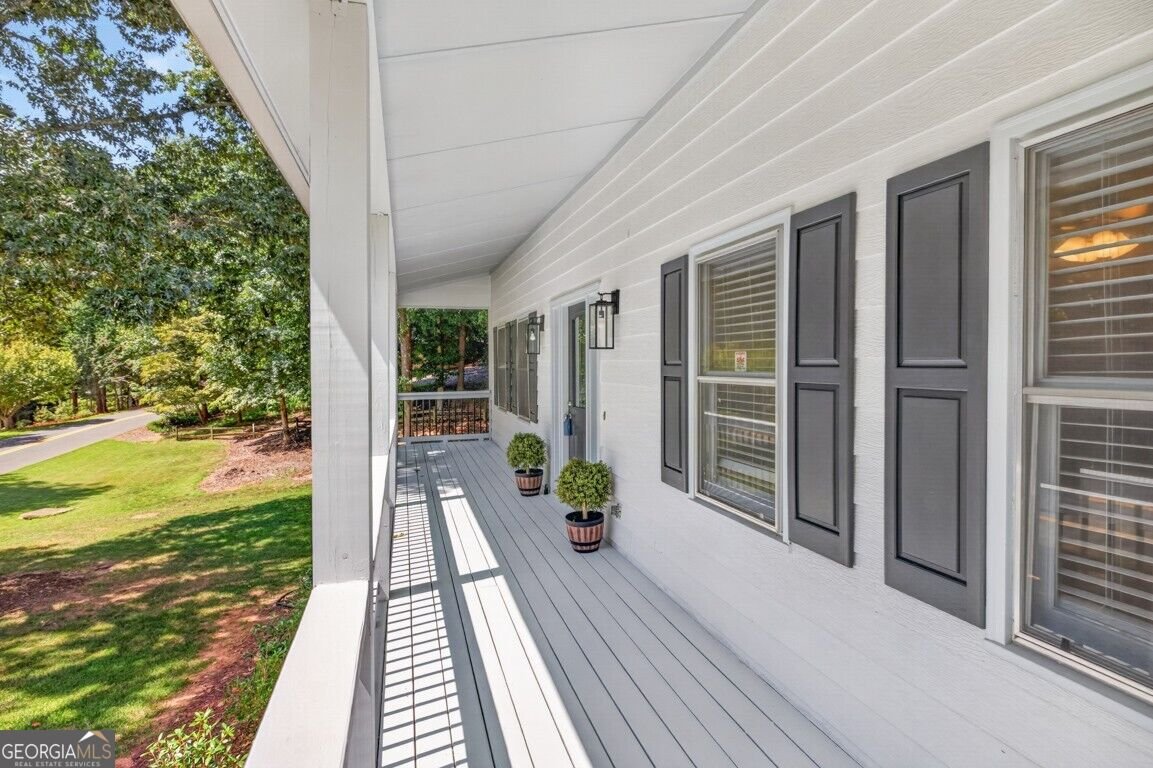 5229 Lanton Circle Gainesville - Photo 11