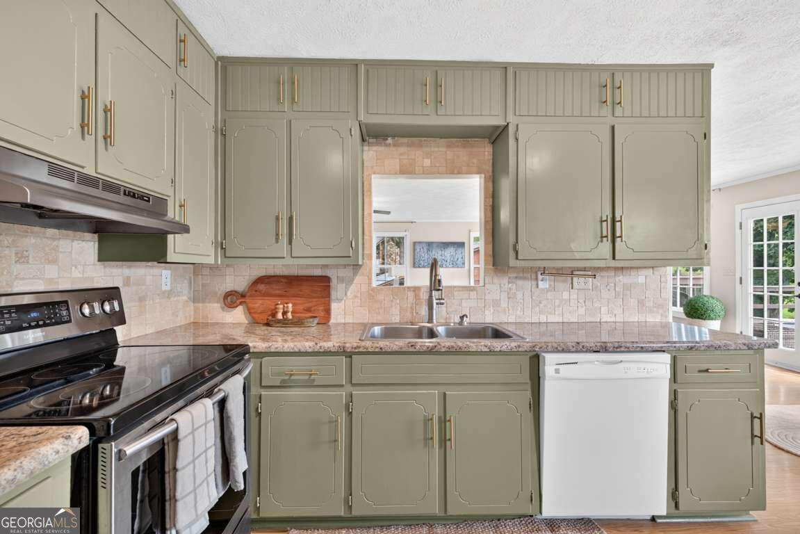 976 Walker Lake Road Conyers - Photo 14