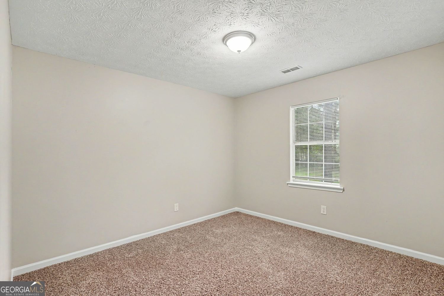 495 Robin Road Covington - Photo 19