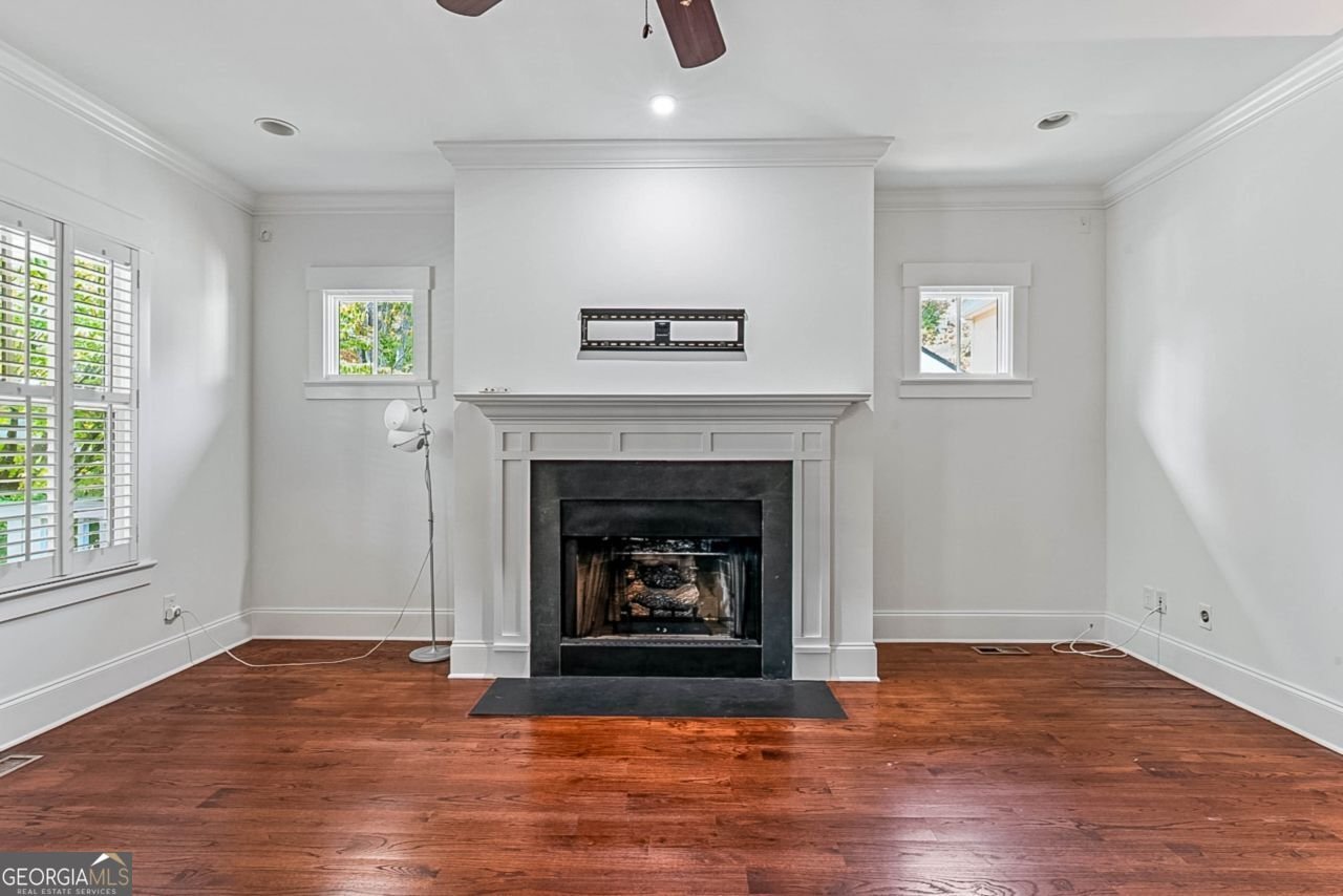 925 Margaret Street Hapeville - Photo 11