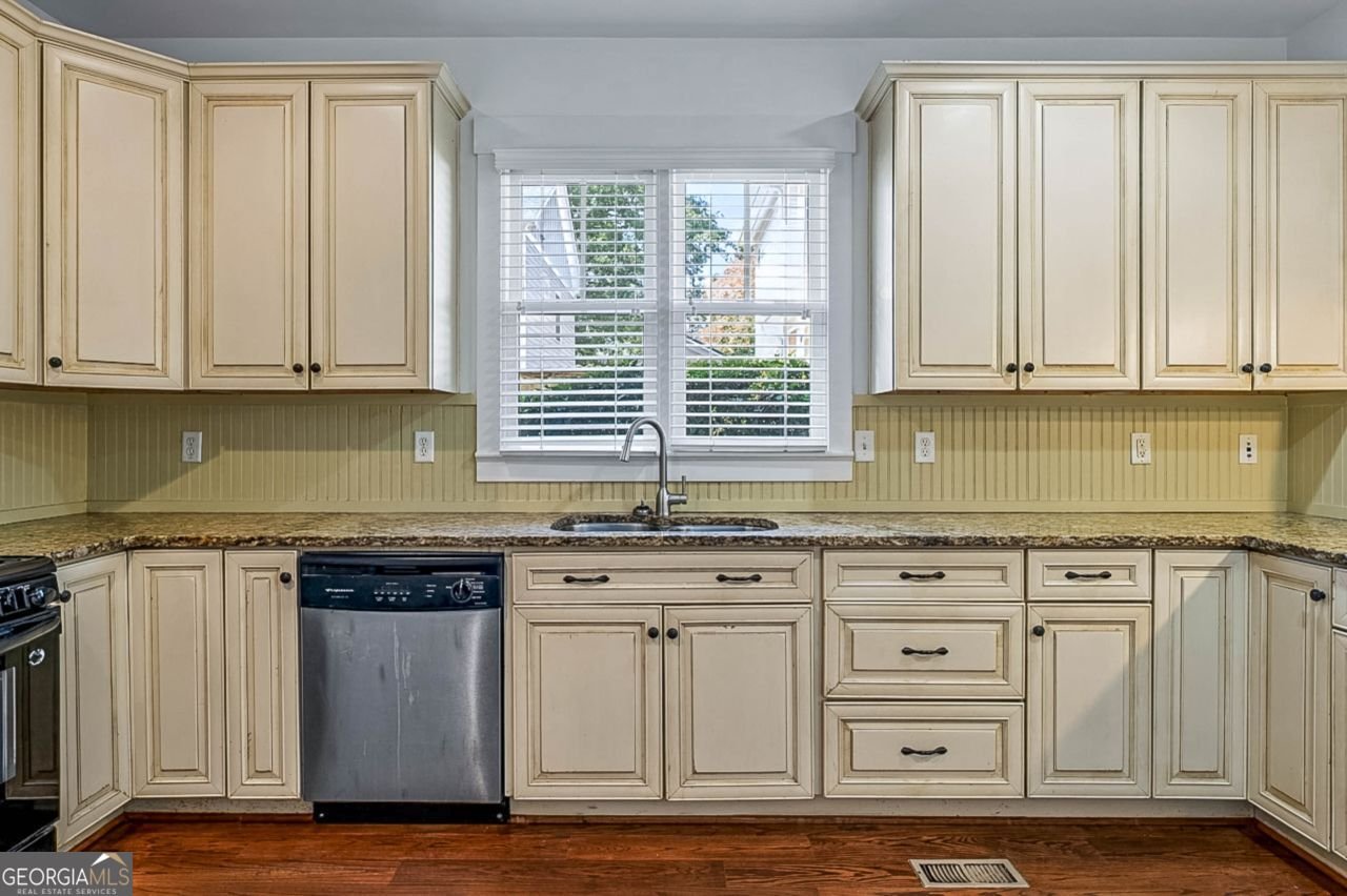925 Margaret Street Hapeville - Photo 21