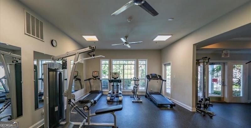 1250 Parkwood Circle Atlanta - Photo 18