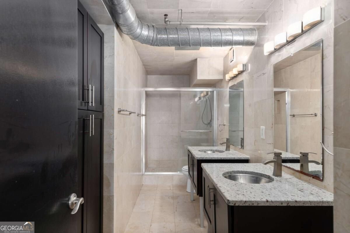 795 Hammond Drive Sandy Springs - Photo 16