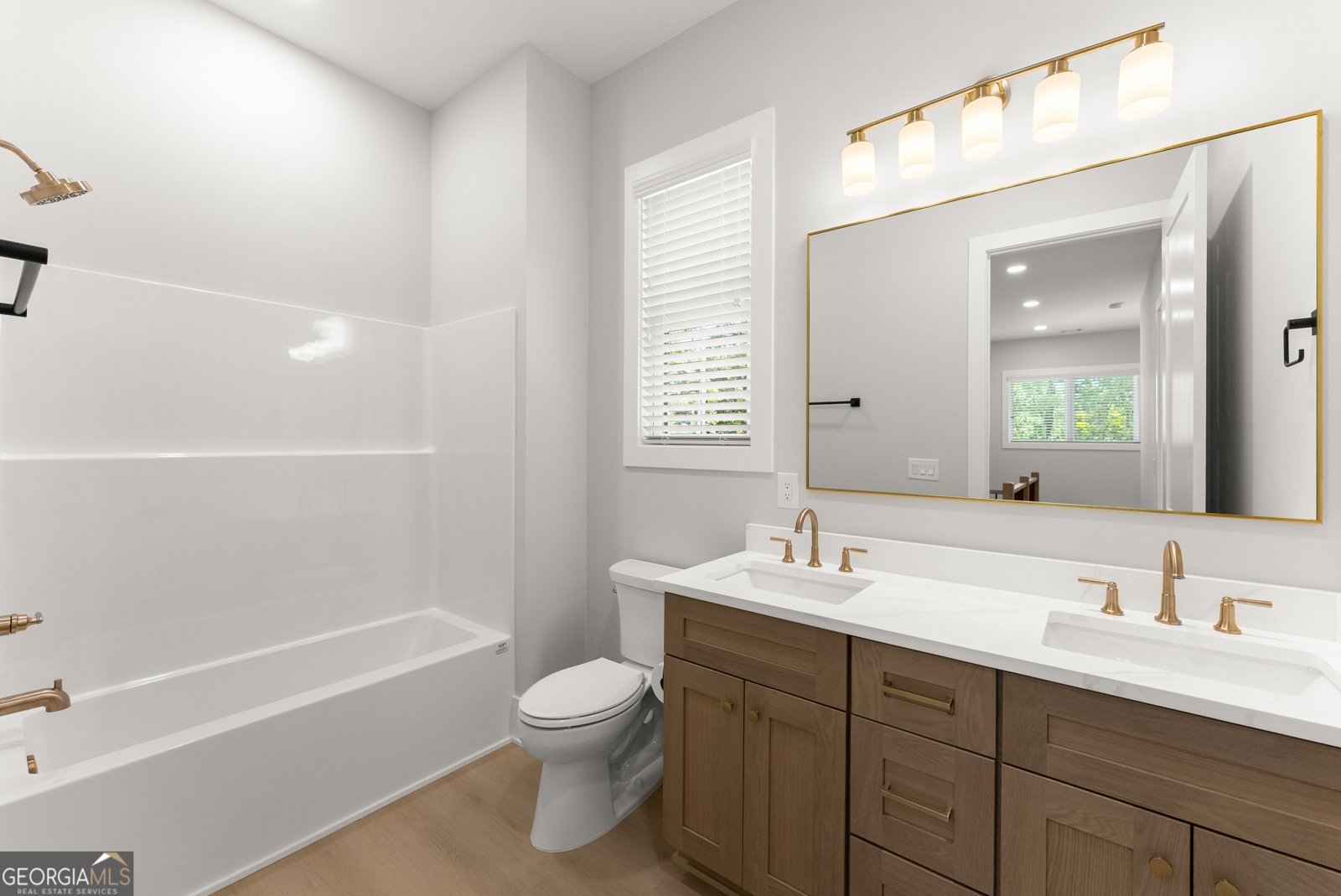 5019 Nichols Drive Flowery Branch - Photo 34