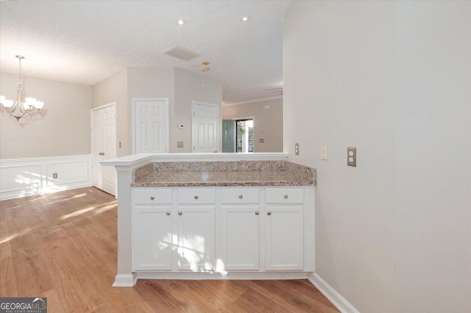 869 Glynn Oaks Drive Clarkston - Photo 9