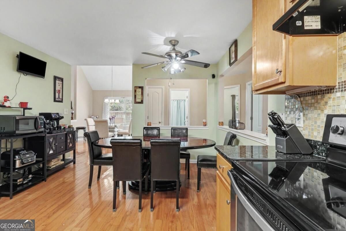 8001 Gossamer Drive Fairburn - Photo 15