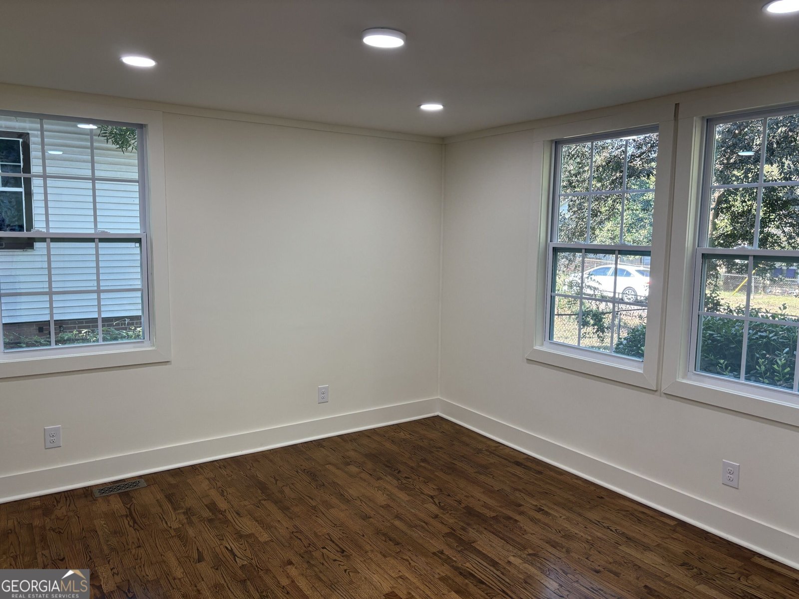 8 Akron Street Cartersville - Photo 10
